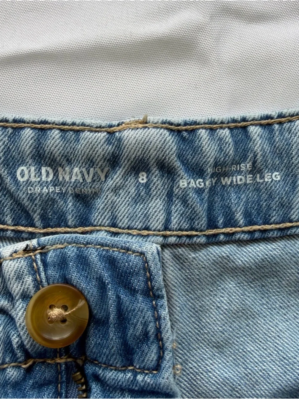 Old Navy high rise baggy wide leg jeans women’s 8 light blue wash EUC‎ - Picture 6 of 11